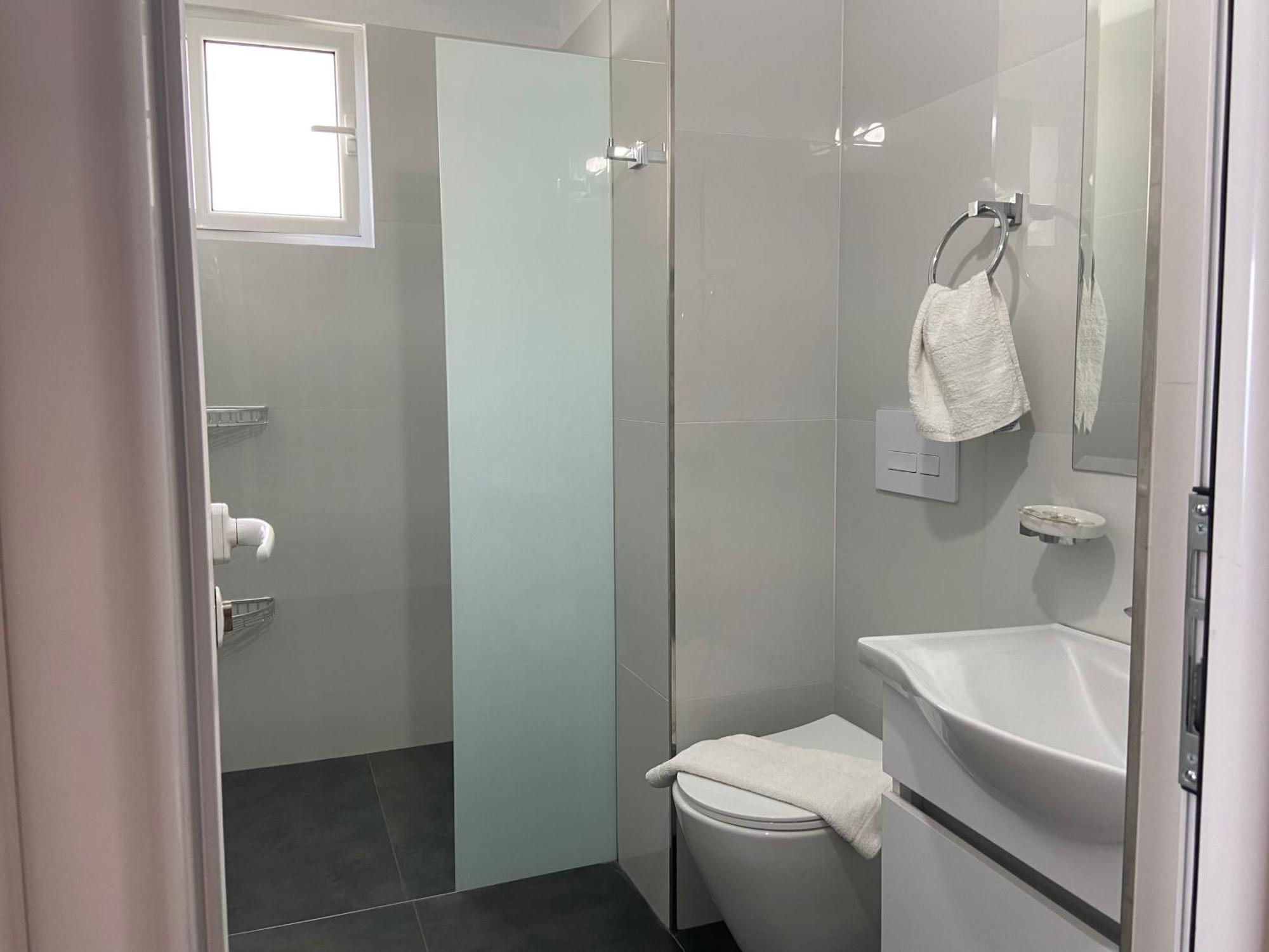 Qeparo Pano Rooms Rom bilde