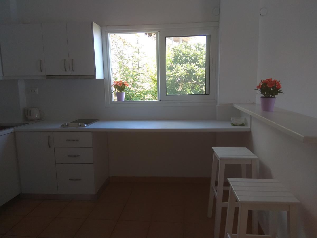 Qeparo Pano Rooms Eksteriør bilde